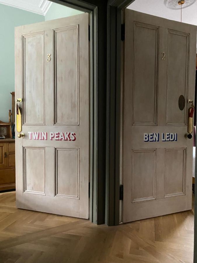 칼란더 벤 안 하우스 B&B 외부 사진